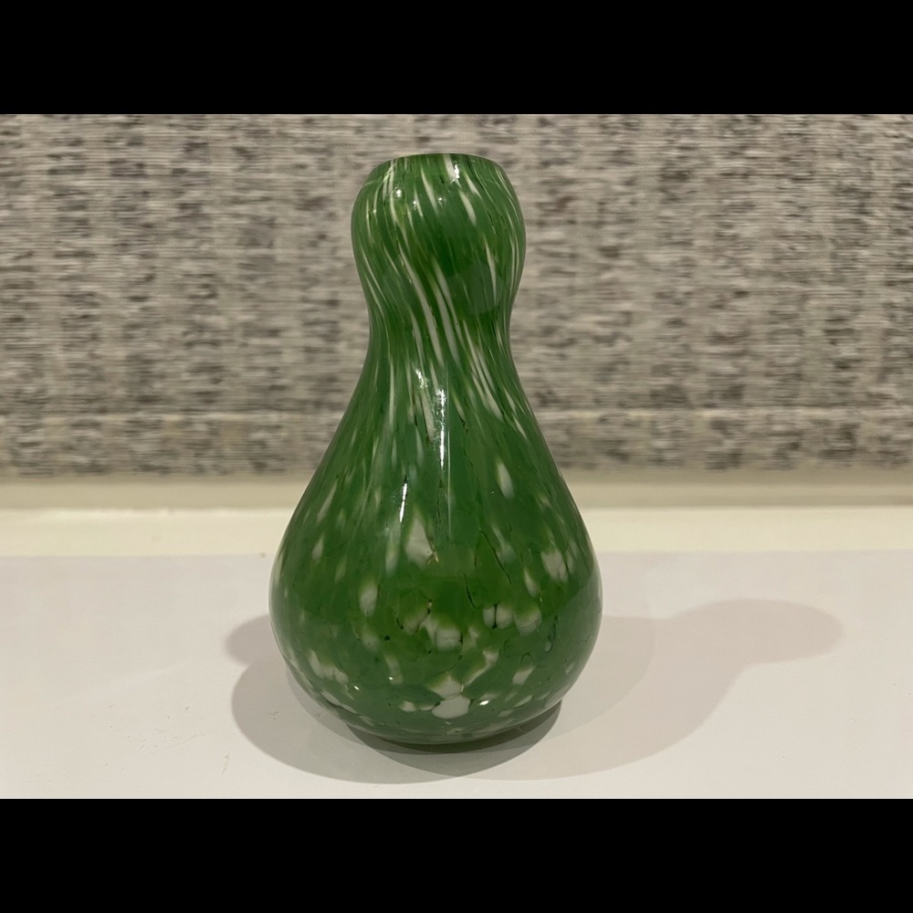 Hand Blown Green confeti Swirl Art Glass Bud Vase
